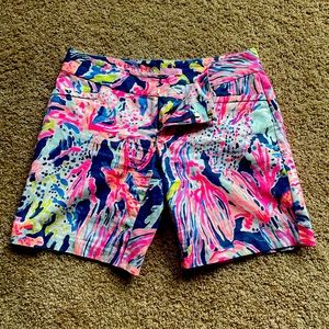 Lilly Pulitzer Chipper shorts size 4 Sunken Treasure